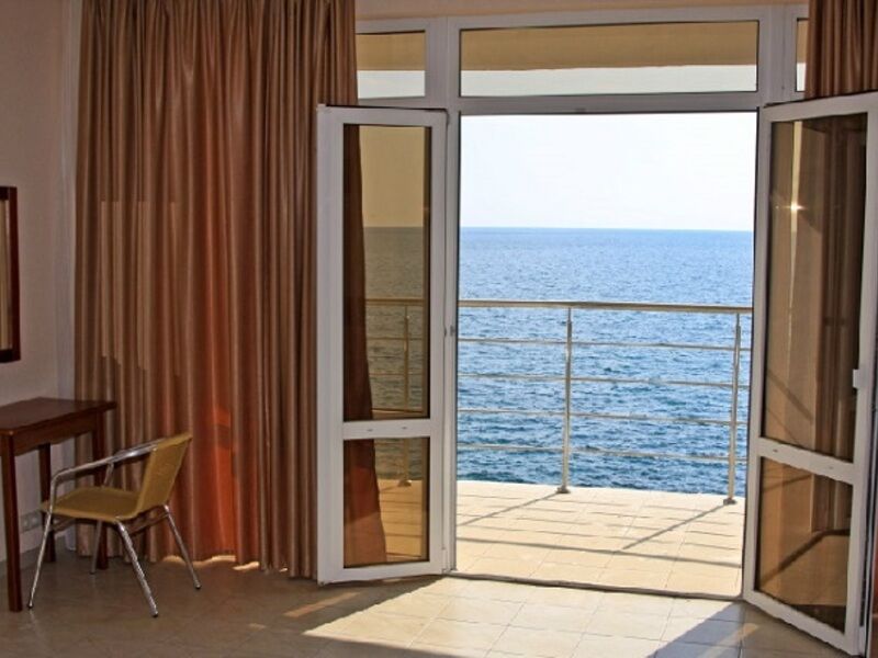 Апартаменты с мини-кухней 2-комнатные, 2 кровати