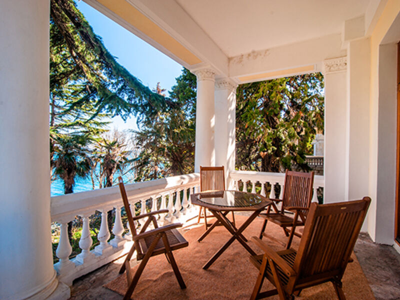 Люкс 2-местный 2-комнатный вид на море с большой верандой