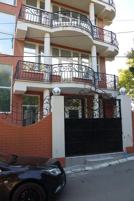 Корпус. Вход | Небо, Крым