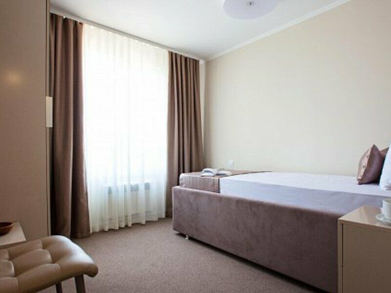 Стандартный 1-местный