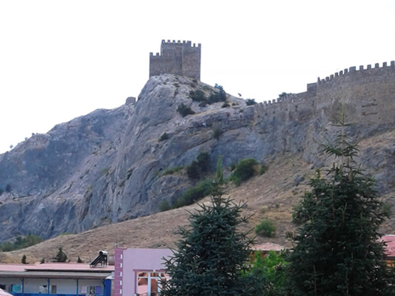 Стандартный 3-местный 2-комнатный корп.3 _Вид с балкона гостиной на Крепость