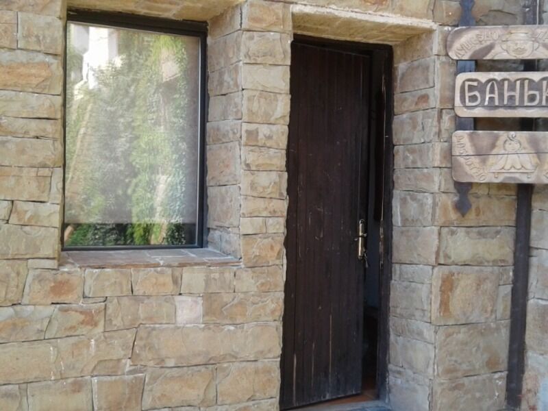 Вход в Эконом-супериор 2-местный