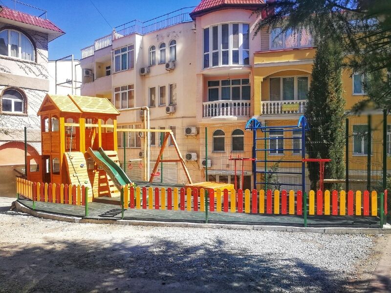 Детская площадка | Санта Барбара корпус 2, Крым