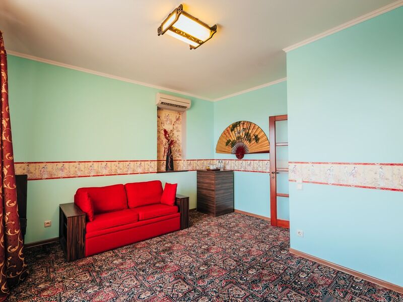 Люкс 4-местный 2-комнатный