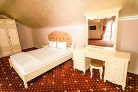 Люкс 2-местный 2-уровневый, Отель Leo Palace, Черноморское
