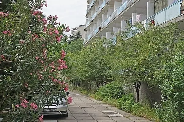 Внешний вид | Ялтинский городской пансионат, Крым