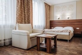 Улучшенный 2-местный 1-комнатный кресло, Парк-отель Лесной, Пешки
