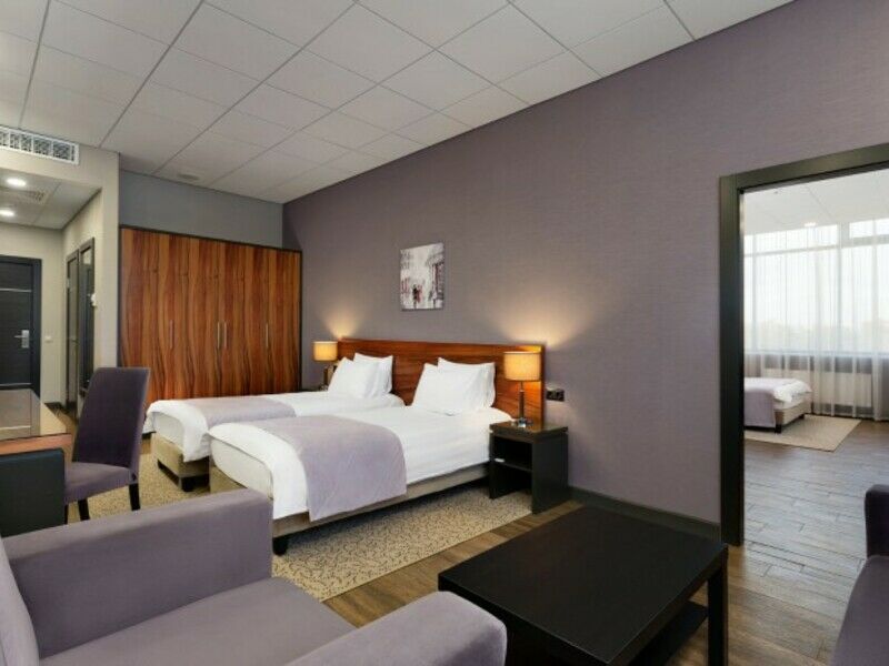 Фемели люкс 2-местный 2-комнатный