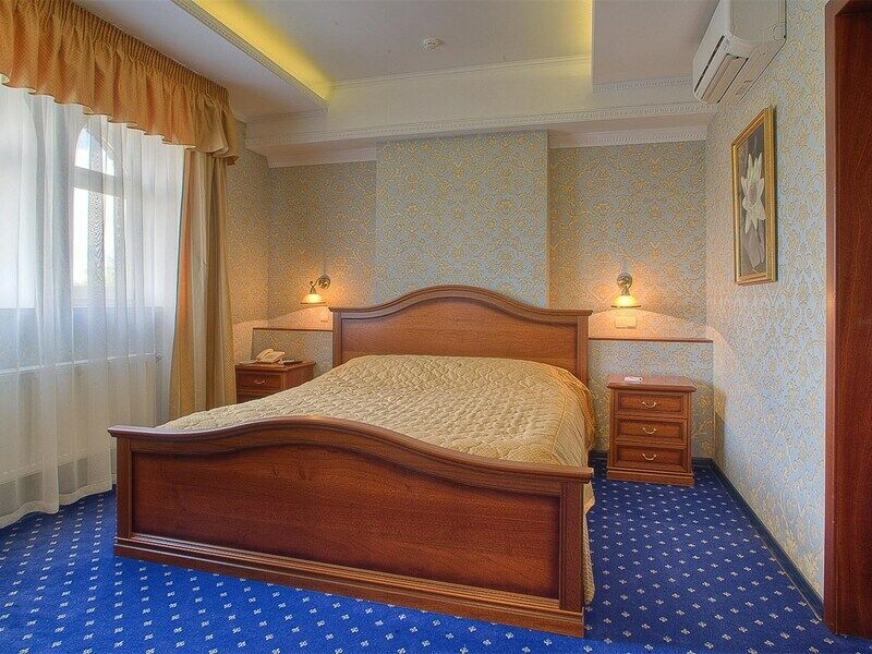 Полулюкс 2-местный (с ванной)