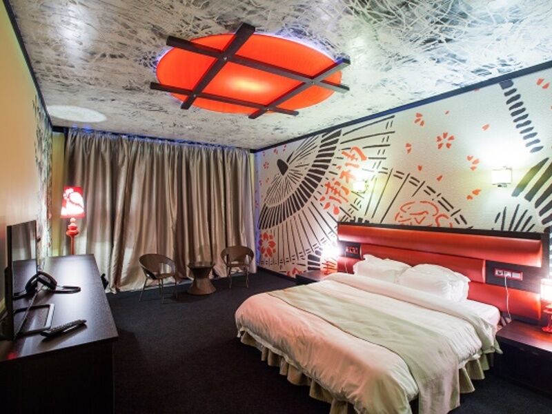 номер с большой кроватью (10)