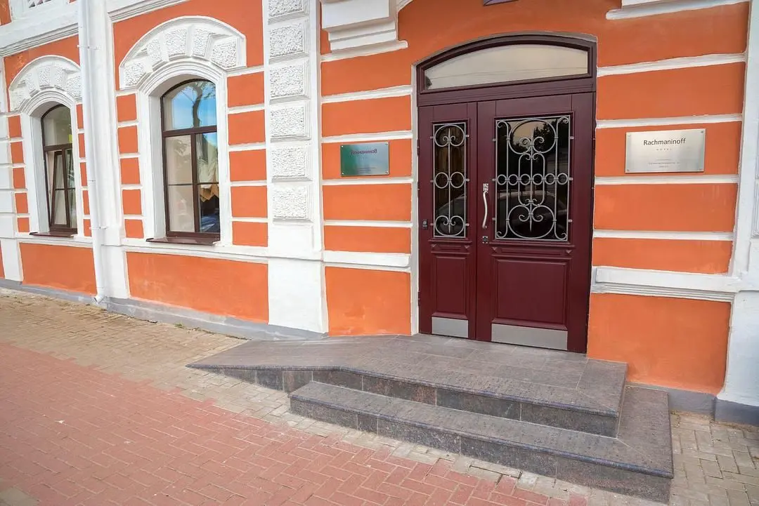 Фасад | Рахманинов, Новгородская область