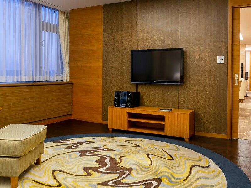 Люкс 2-местный 5-комнатный Королевский