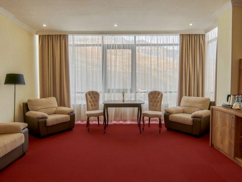 Люкс 2-комнатный 2-местный