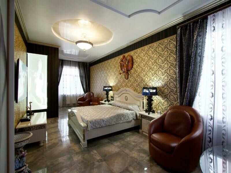 Люкс 2-местный с сауной Версаче