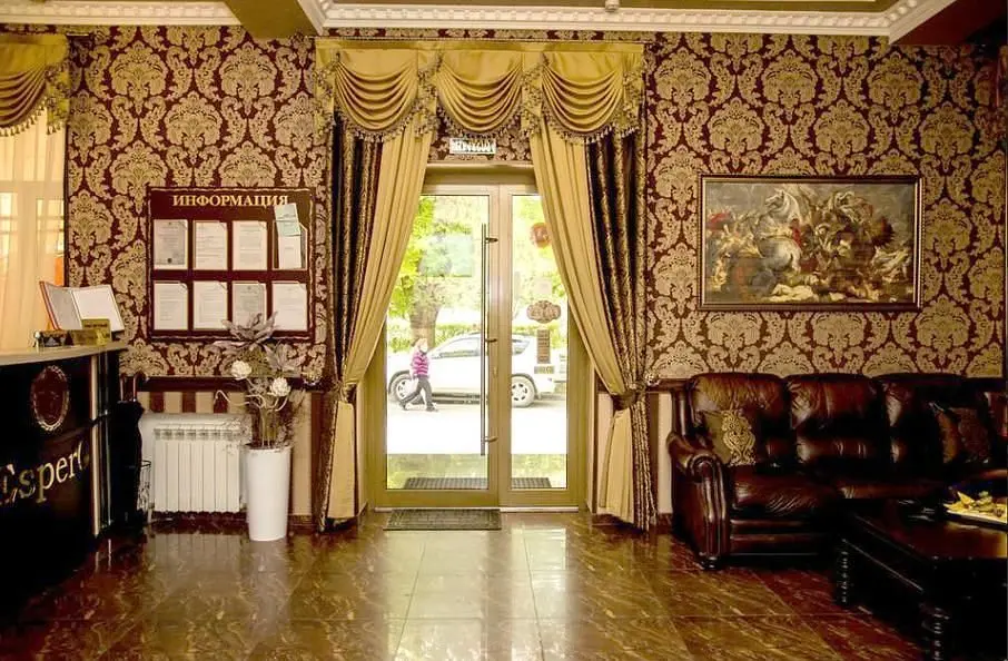 Вход  в отель | Espero Hotel Resort & Spa, Ставропольский край