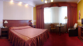Стандартный 2 местный ДАБЛ 3-этаж (французская кровать), Гранд-Отель, Кисловодск
