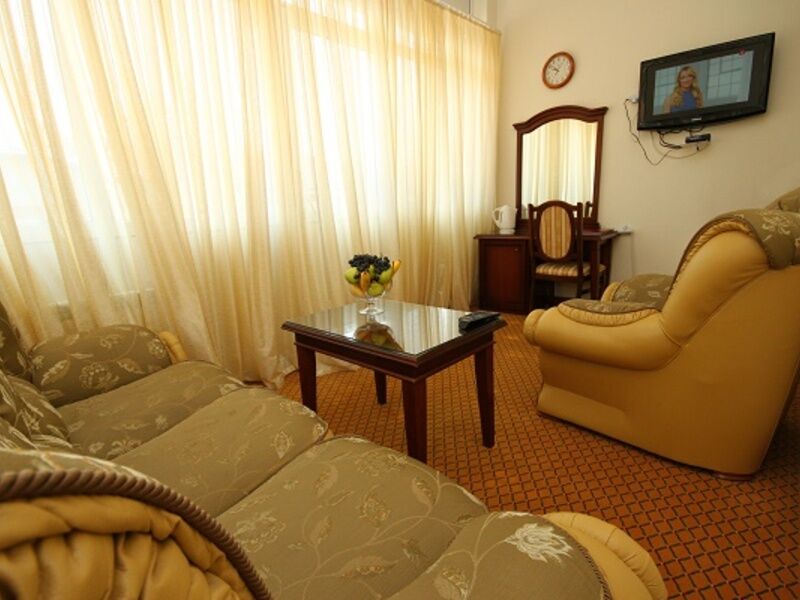 Люкс Luxury suit в корп.Б (№1,3,6,8,11) - двуспальная кровать