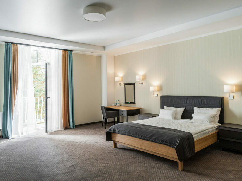 Люкс 2-местный 2-комнатный Термаль Pool view