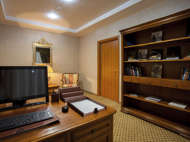 Suite VIP 2-местный 3-комнатный