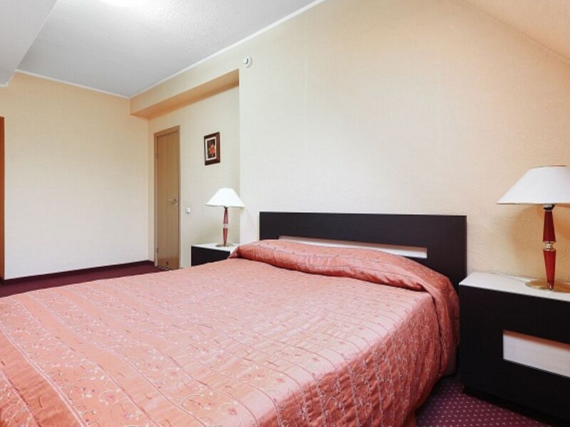 Сьют 2-местный 3-комнатный 2-уровневый