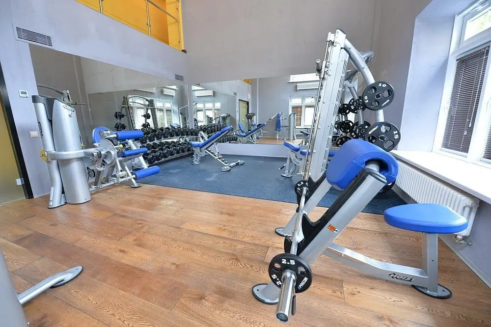 Тренажерный зал | Необыкновенный отель, Московская область