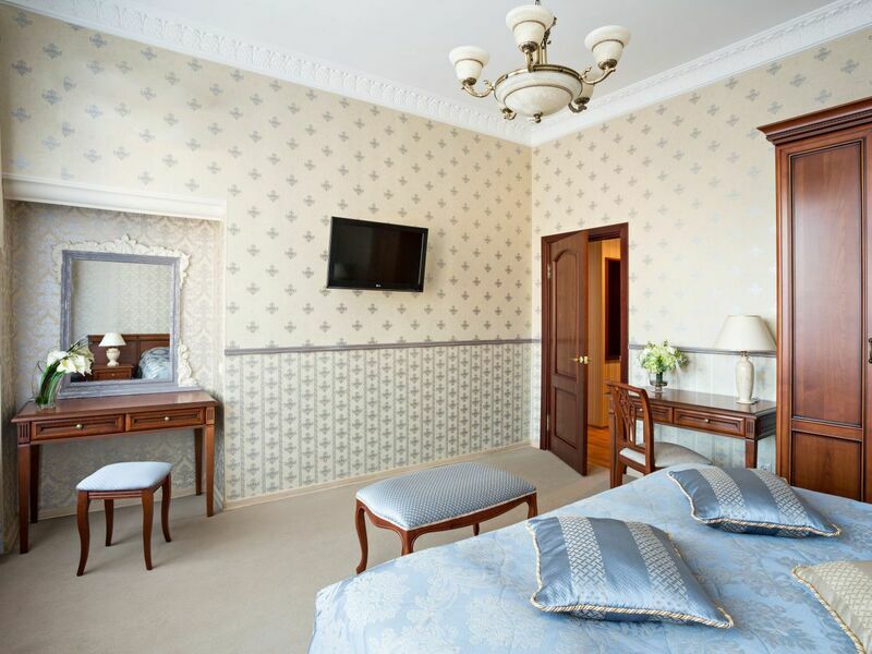 Люкс Триумфальный 2-местный 3-комнатный