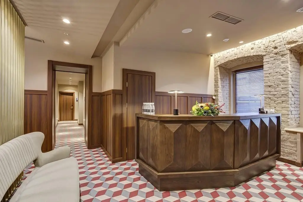 Холл | V Hotel Садовая-Кудринская, Московская область