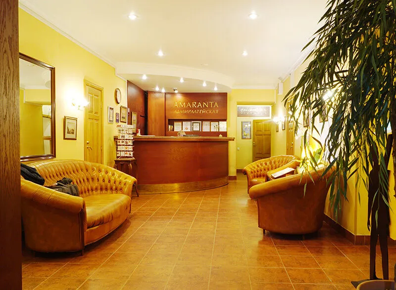 Холл | Admiralteyskaya hotel, Ленинградская область