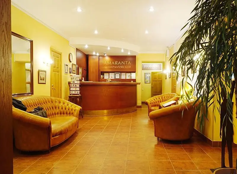 Холл | Admiralteyskaya hotel, Ленинградская область