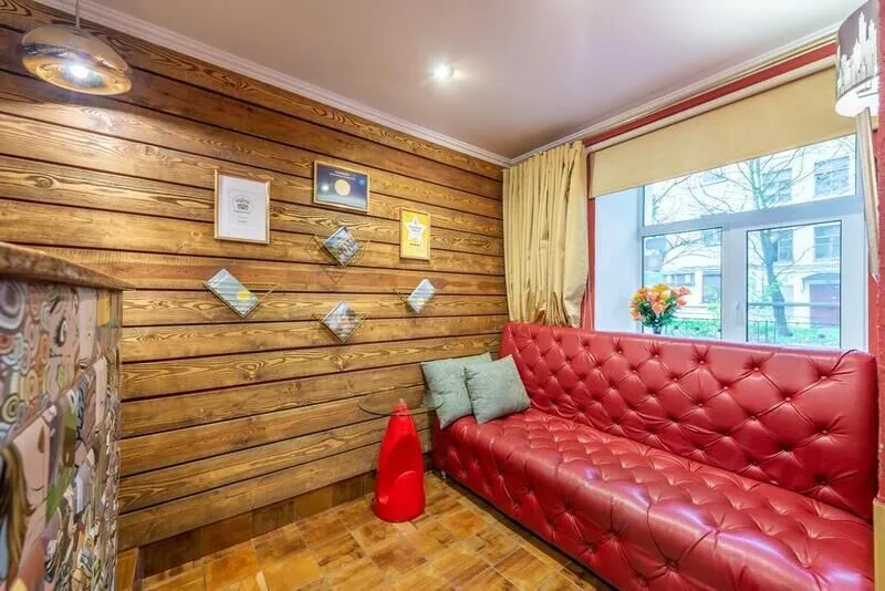 Холл | Арт Авеню, Ленинградская область