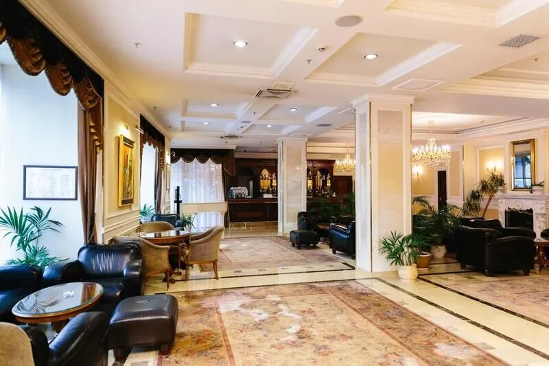 Ресепшен | Гранд Отель Эмеральд, Ленинградская область