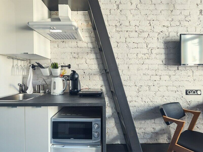 Улучшенная студия с видом во двор