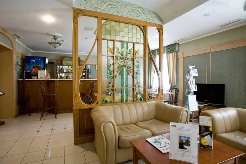 Холл | Камея, Ленинградская область