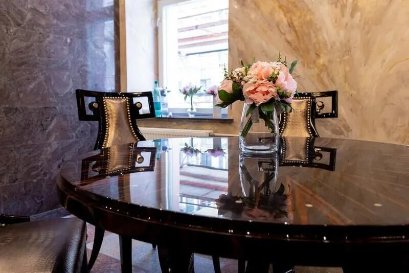 Холл | Маргарита, Ленинградская область