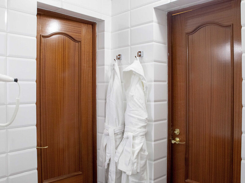 Люкс 2-местный 2-комнатный плюс