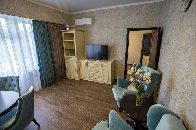 Люкс 2-местный 2-комнатный (11 этаж)