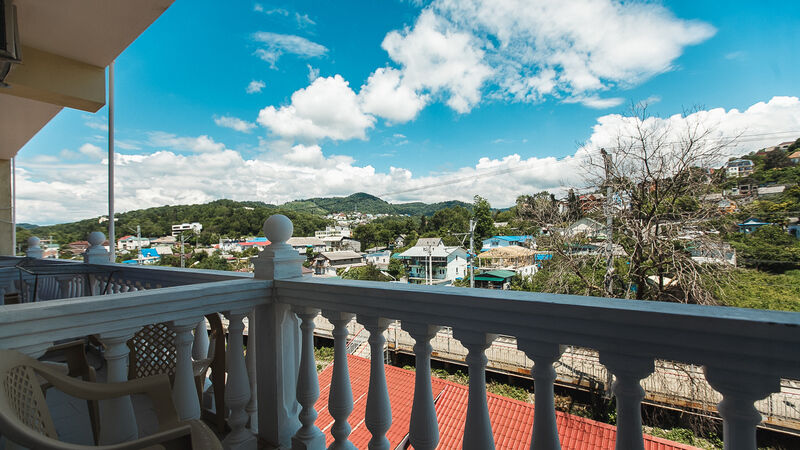 Стандарт 2-местный 1-комнатный с балконом с видом на горы (корпус А)