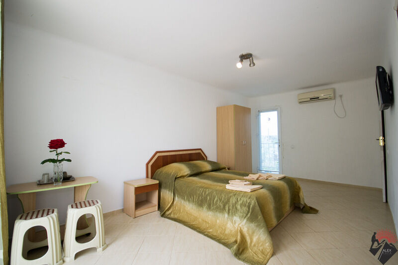 Стандартный 2-местный (в 2-этажном коттедже)