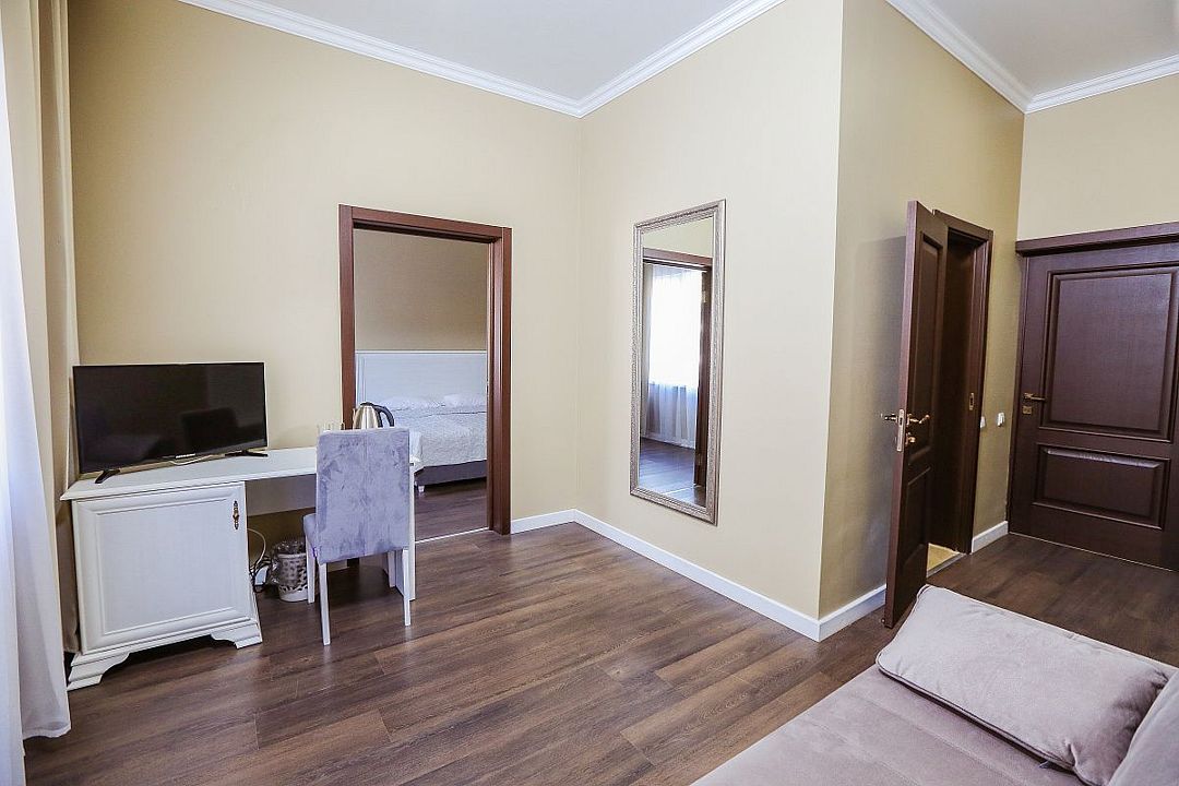 Люкс 2-местный 2-комнатный новые корпуса 2