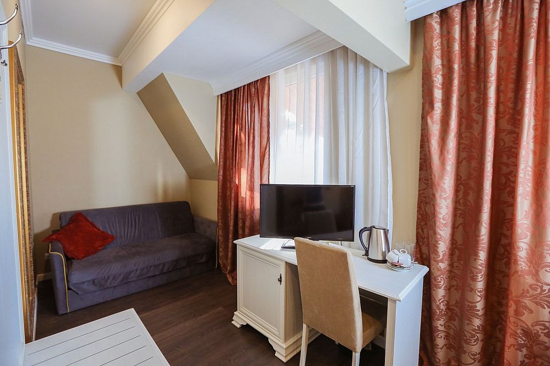 Улучшенный двухместный номер