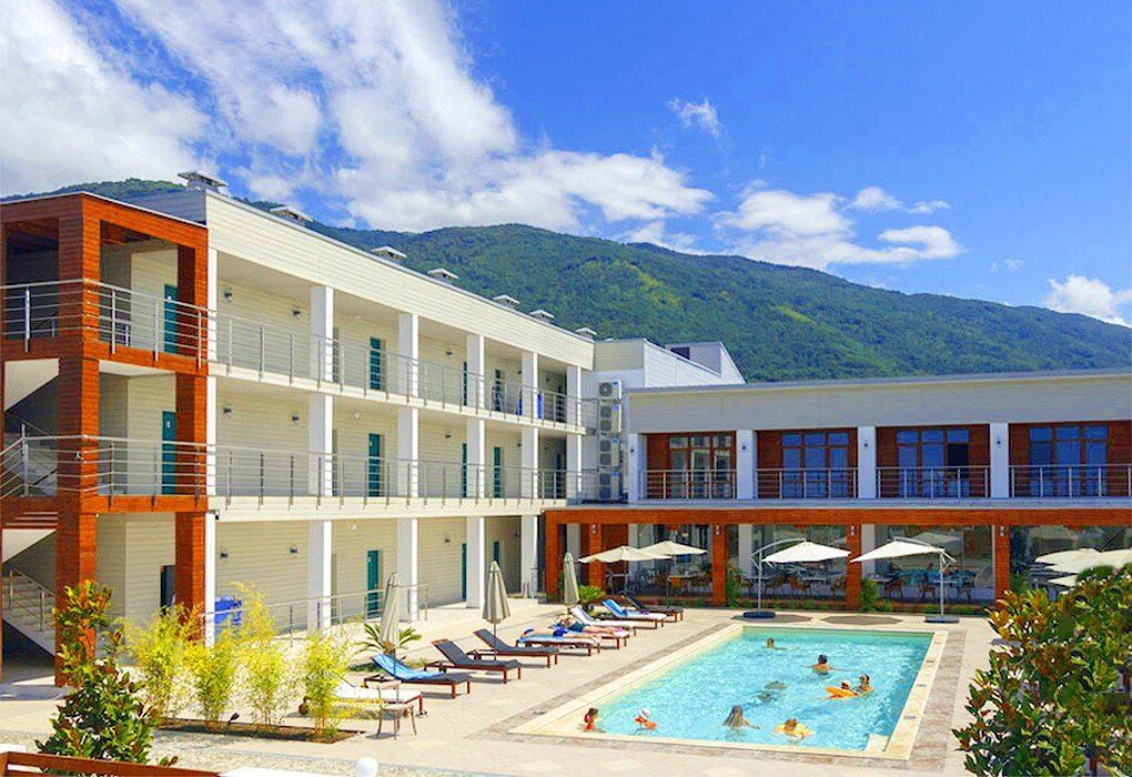 Клуб-отель Аквамарин (Гагра), Гагра, Гагрский район