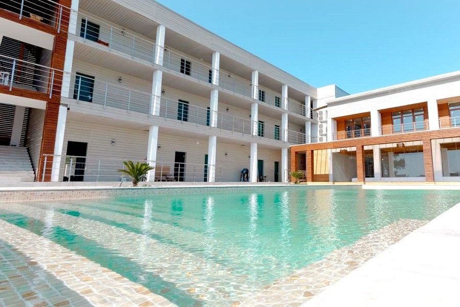 Внешний вид | Аквамарин (Гагра), Гагрский район