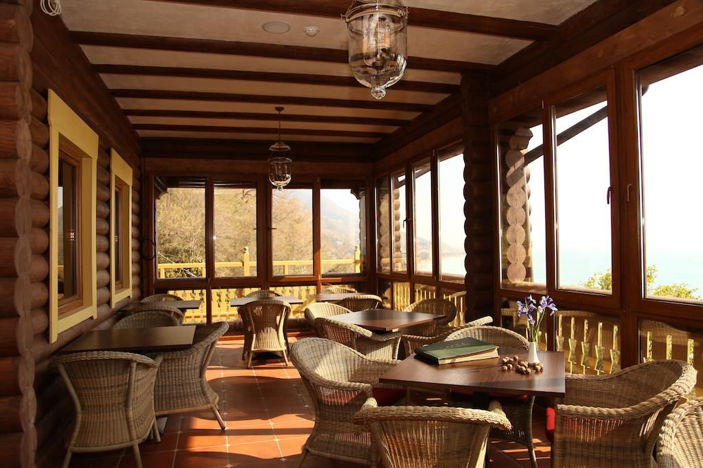 Летняя веранда | Вилла Аквавизи(Гагра), Гагрский район