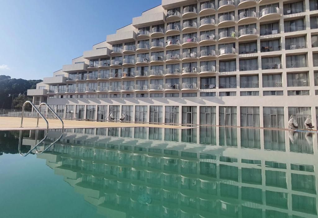 Бассейн | Европа, Гагрский район