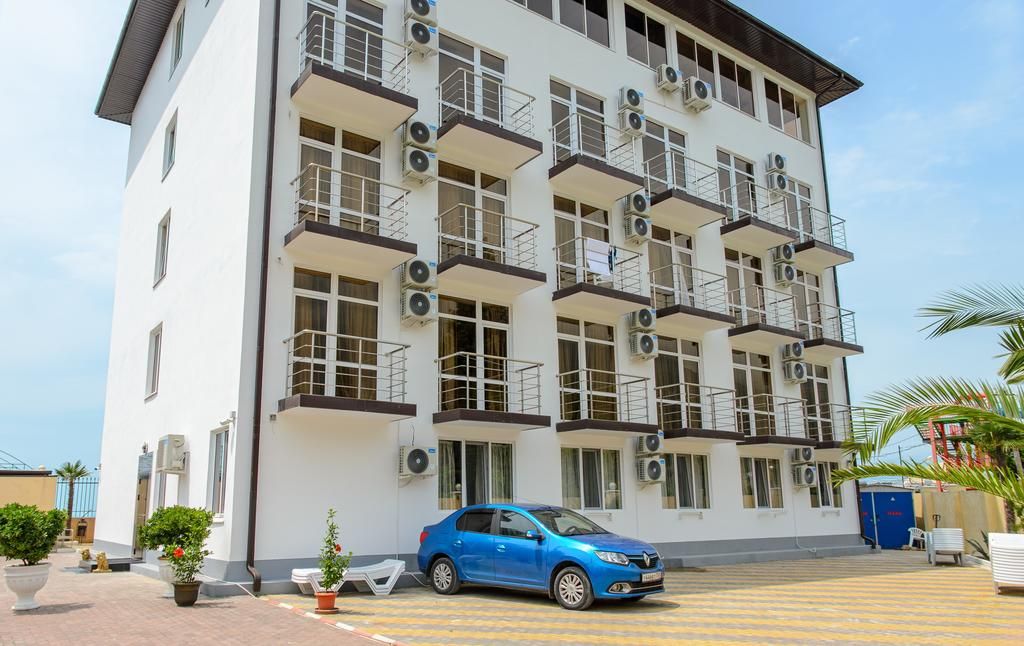 Внешний вид | Орхидея(Гагра), Гагрский район