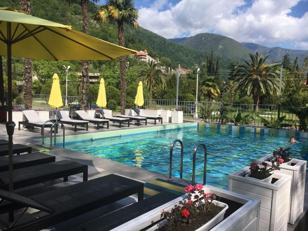 Бассейн | Sunrise Garden Hotel, Гагрский район