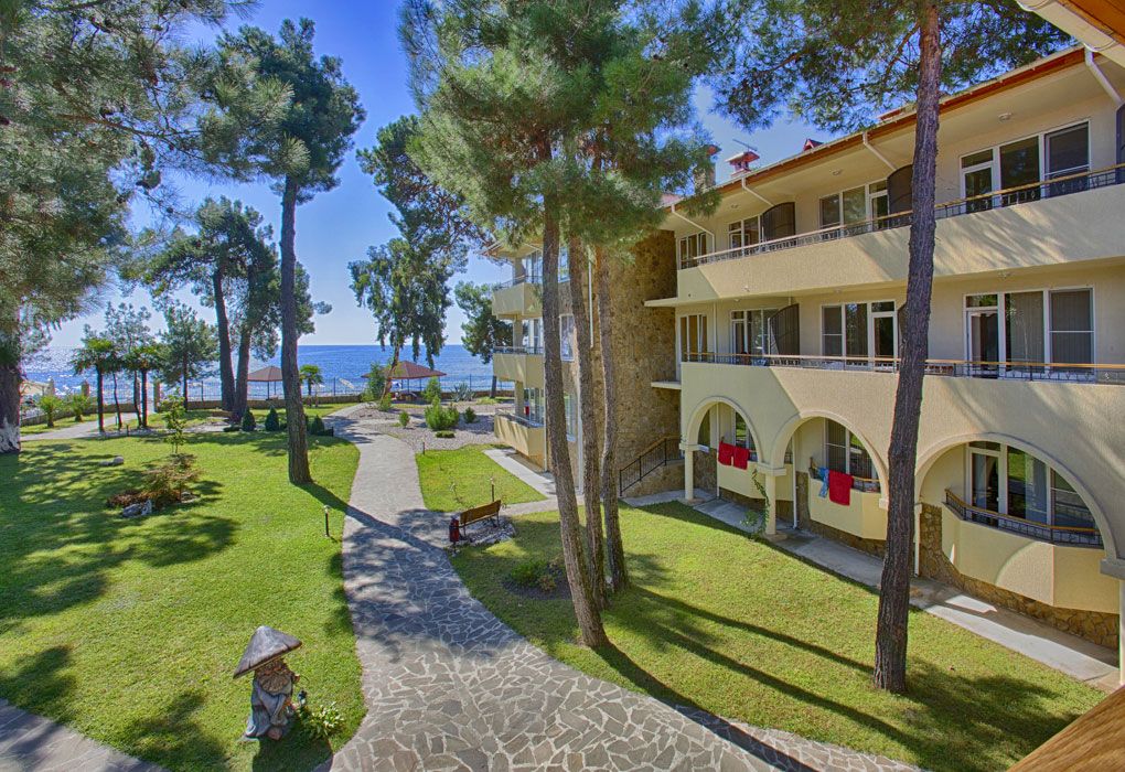 Территория | Дельфин, Гагрский район