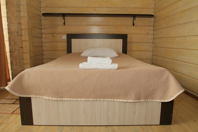 Стандарт 1-местный 1-комнатный (с балконом)