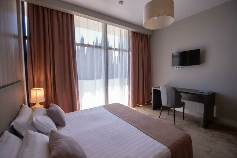 Люкс Гранд 2-местный 2-комнатный с балконом