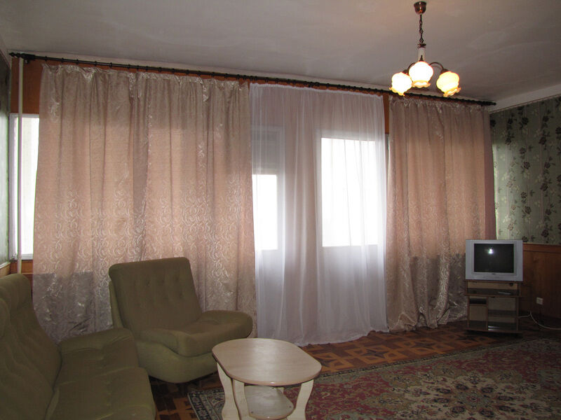 Люкс 4-местный 3-комнатный (вид на море)